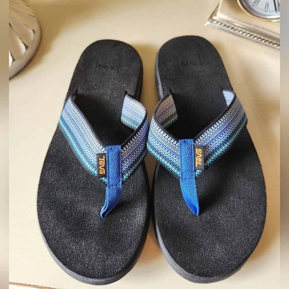 Teva Black and Multicolor Sandals Size 7